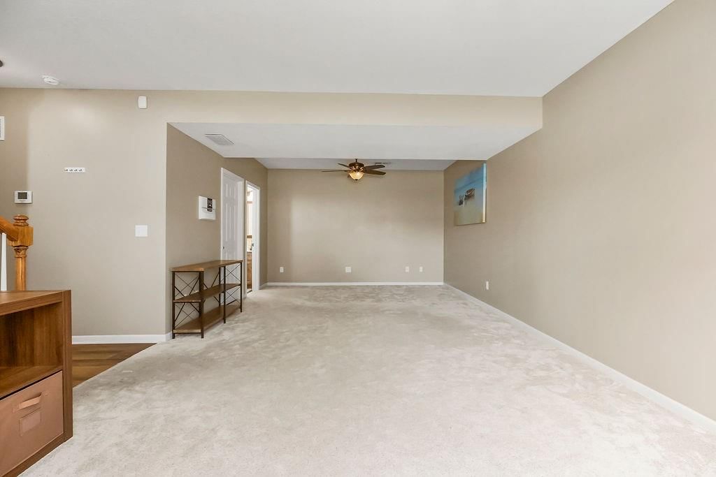 9204 N HOLLY Street — photo 24