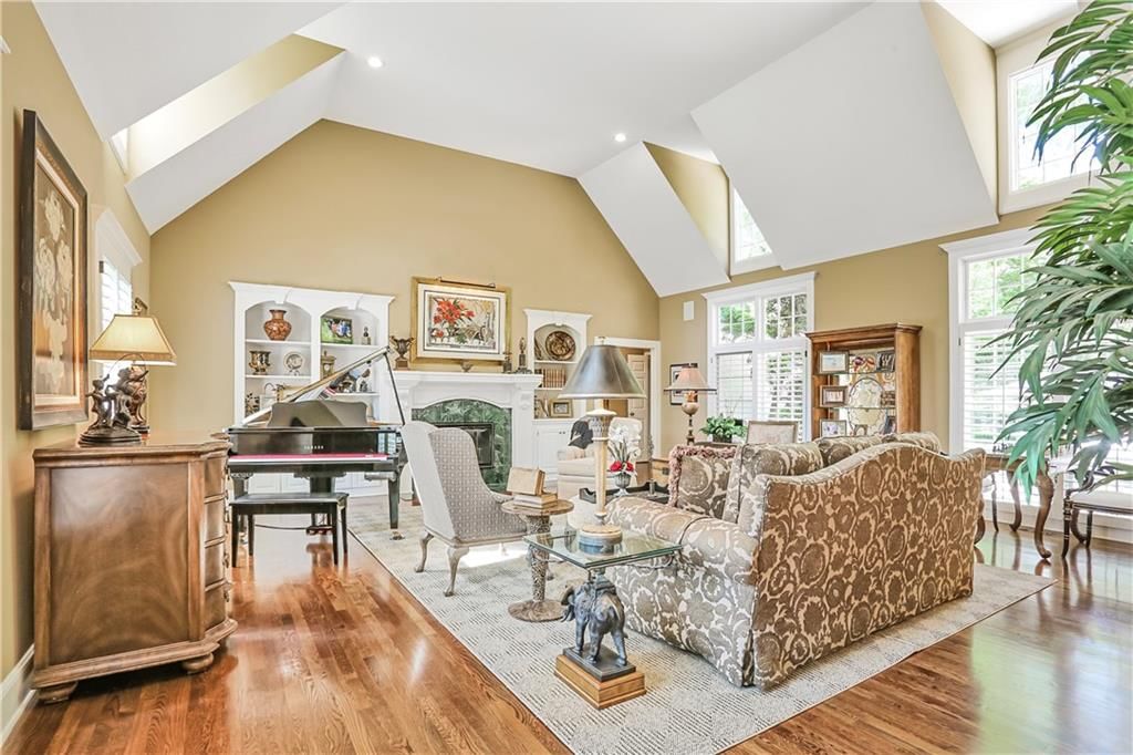 13200 Cedar Street — photo 13