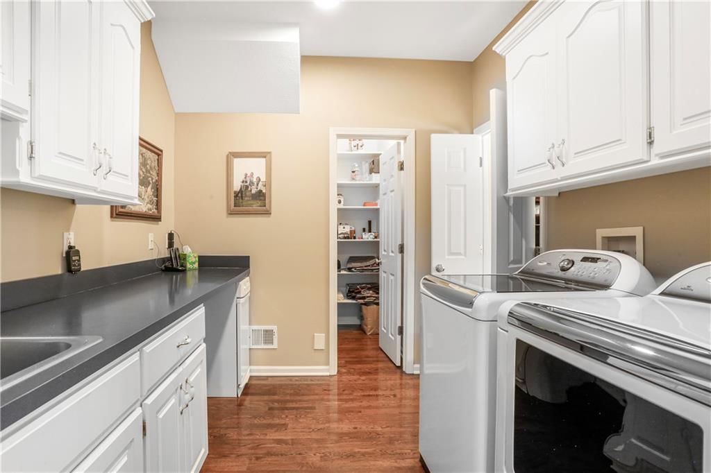 13200 Cedar Street — photo 27