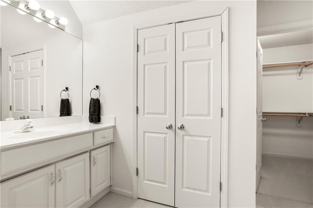 13200 Cedar Street — photo 55