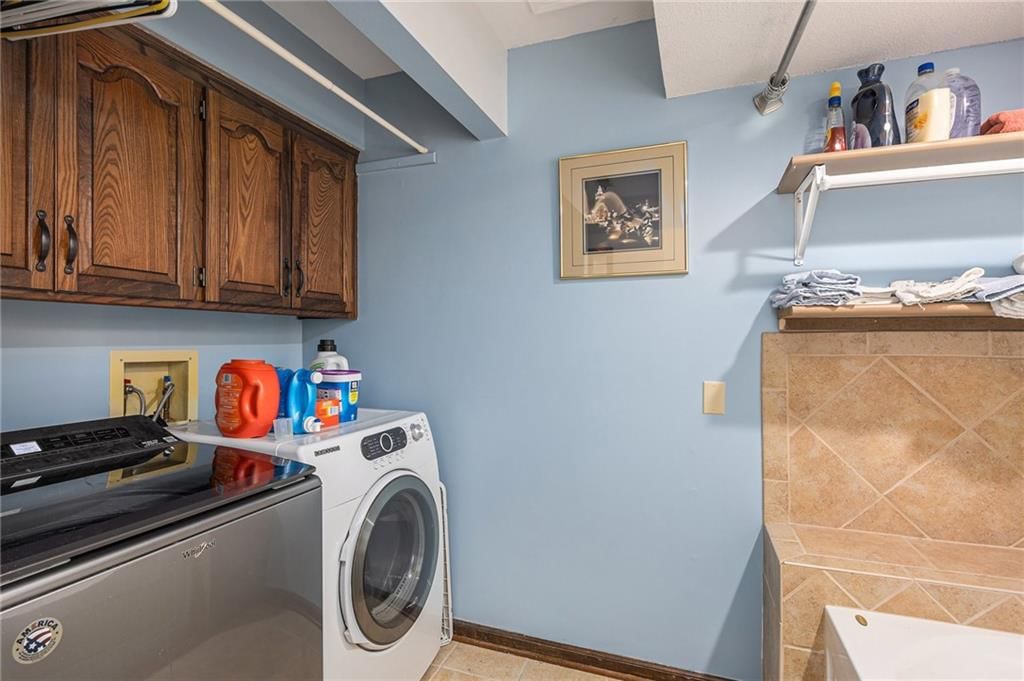 16213 W 145 Terrace — photo 12