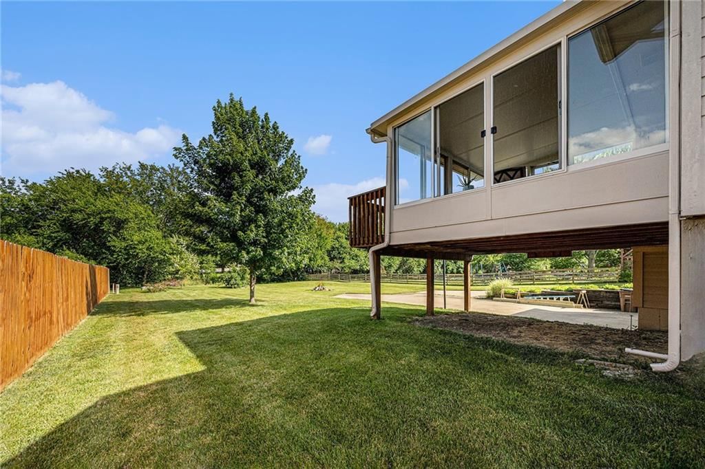 811 S Park Drive — photo 26