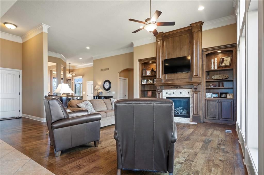33106 E Stringtown Road — photo 15
