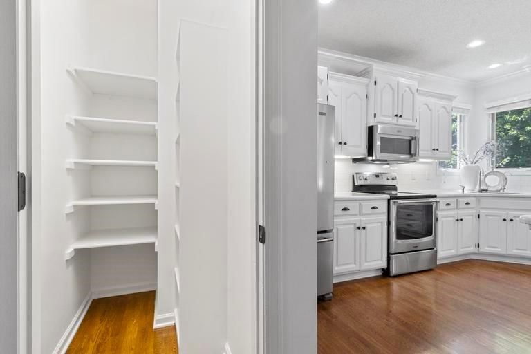 4612 Roberts Street — photo 8