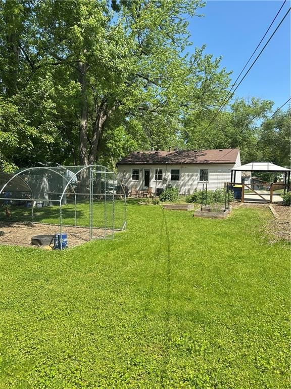 2401 NE 59TH Terrace — photo 36