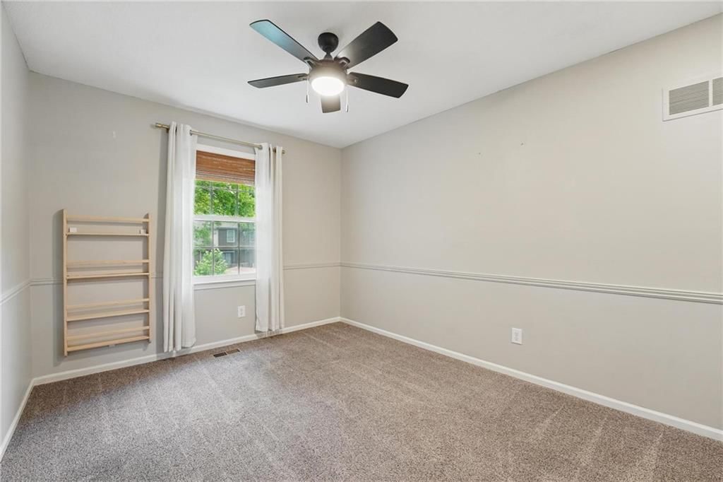 15642 W 146th Terrace — photo 33