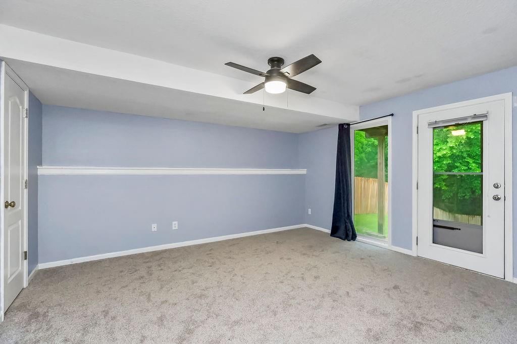 6130 N Coventry Avenue — photo 20