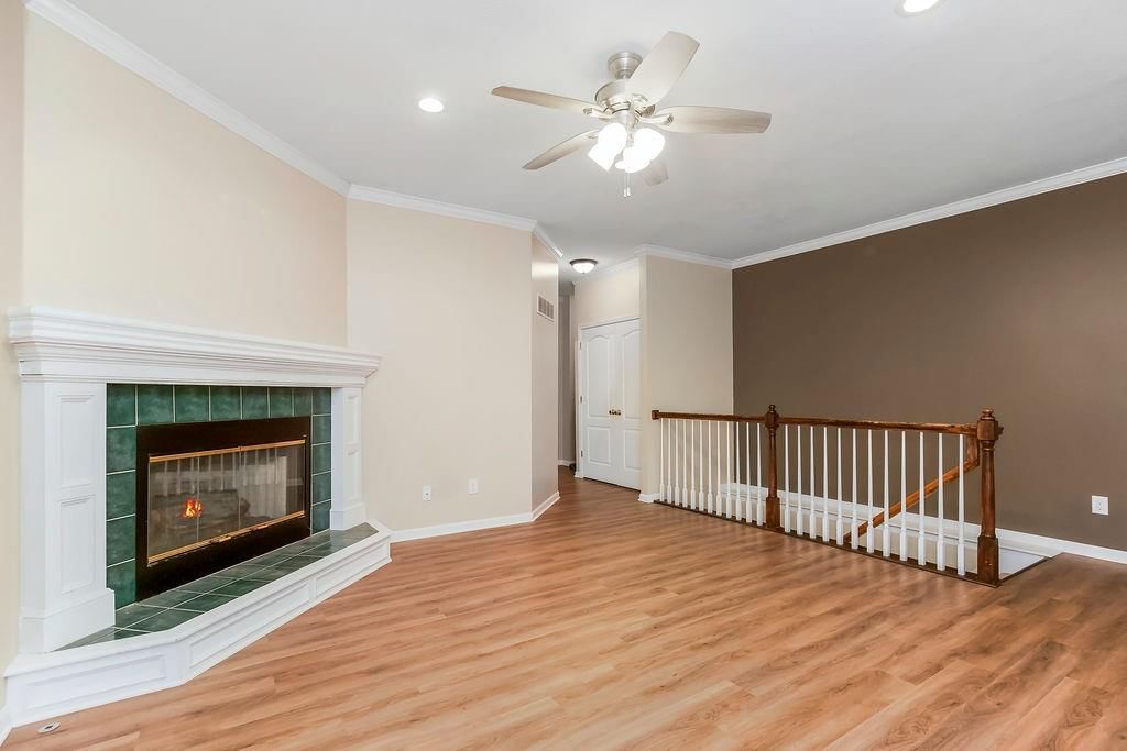 6130 N Coventry Avenue — photo 5