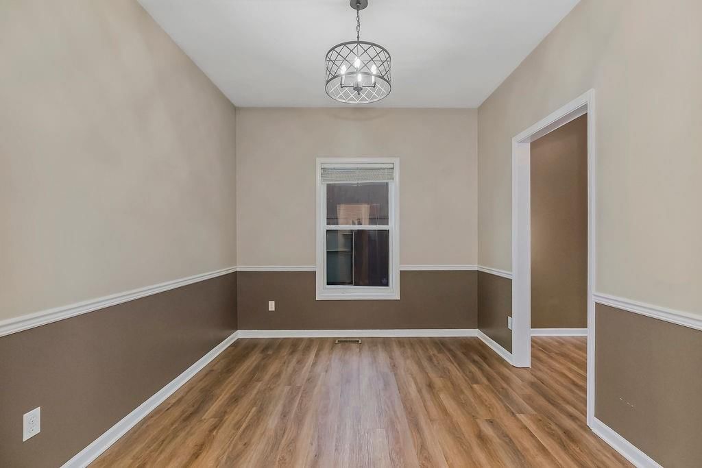 6130 N Coventry Avenue — photo 7