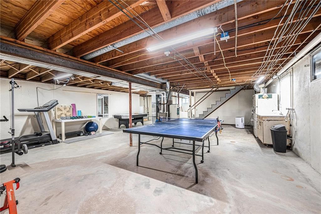 408 Clinton Drive — photo 18
