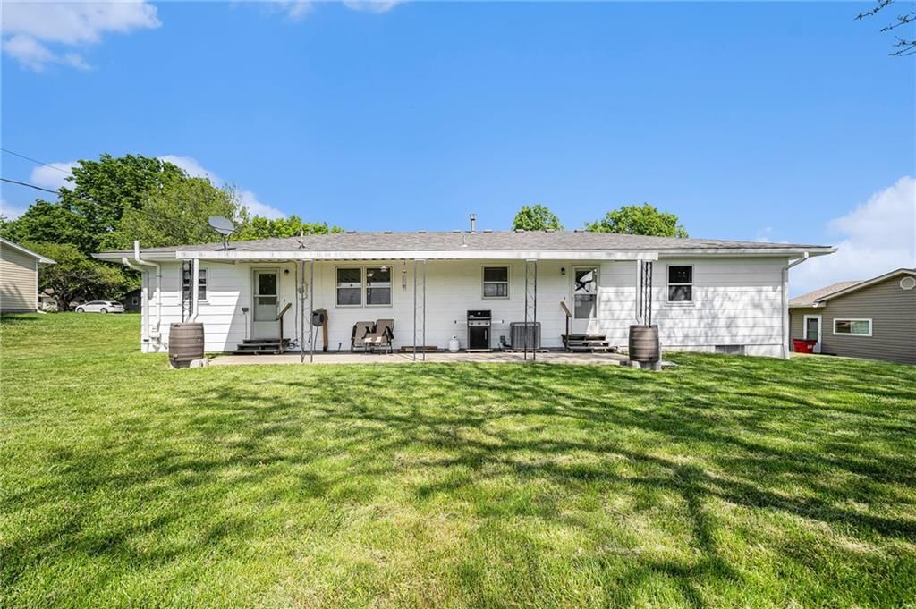 408 Clinton Drive — photo 20