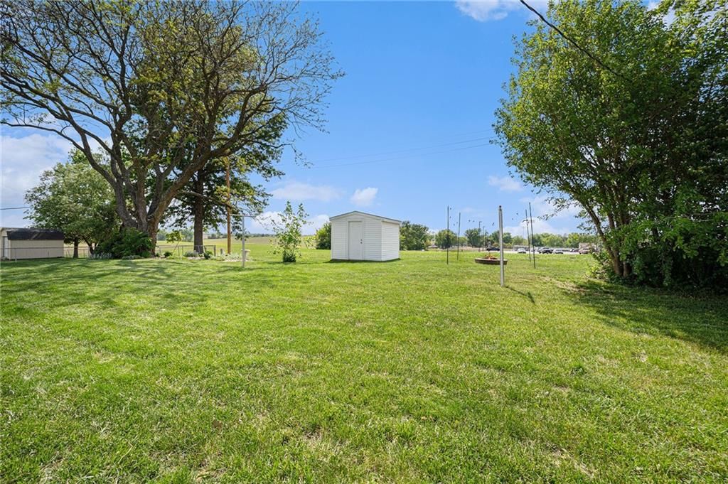 408 Clinton Drive — photo 21