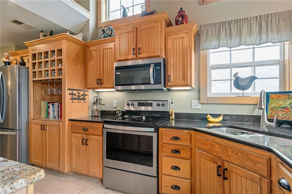 9159 S Johnson Drive — photo 11