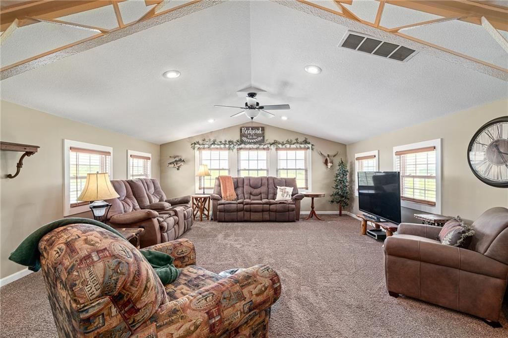 9159 S Johnson Drive — photo 18