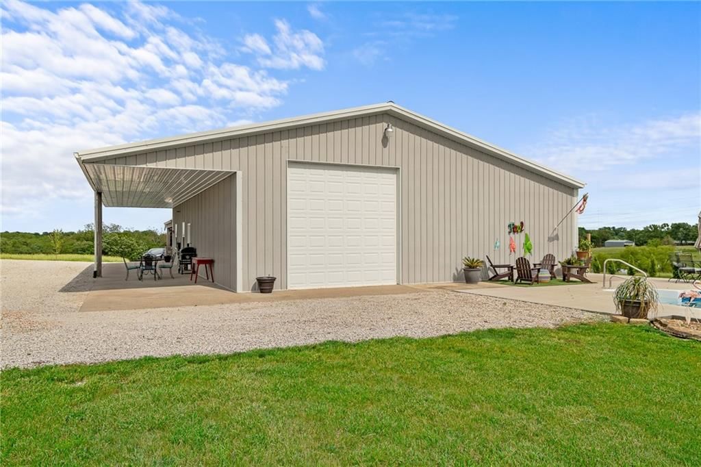 9159 S Johnson Drive — photo 32