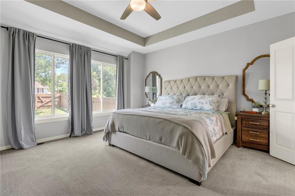 301 Sunrise Drive — photo 13