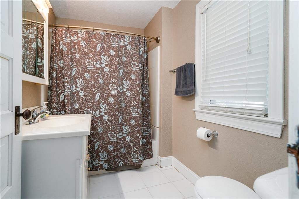 308 S Kansas Street — photo 19