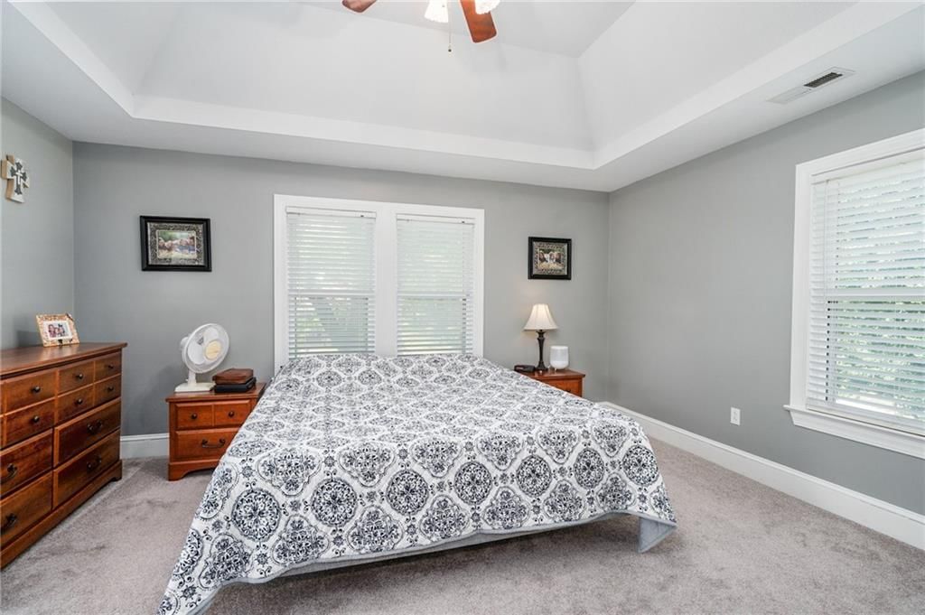 308 S Kansas Street — photo 21