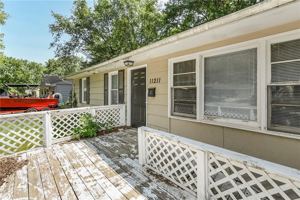 11211 Herrick Avenue — photo 21