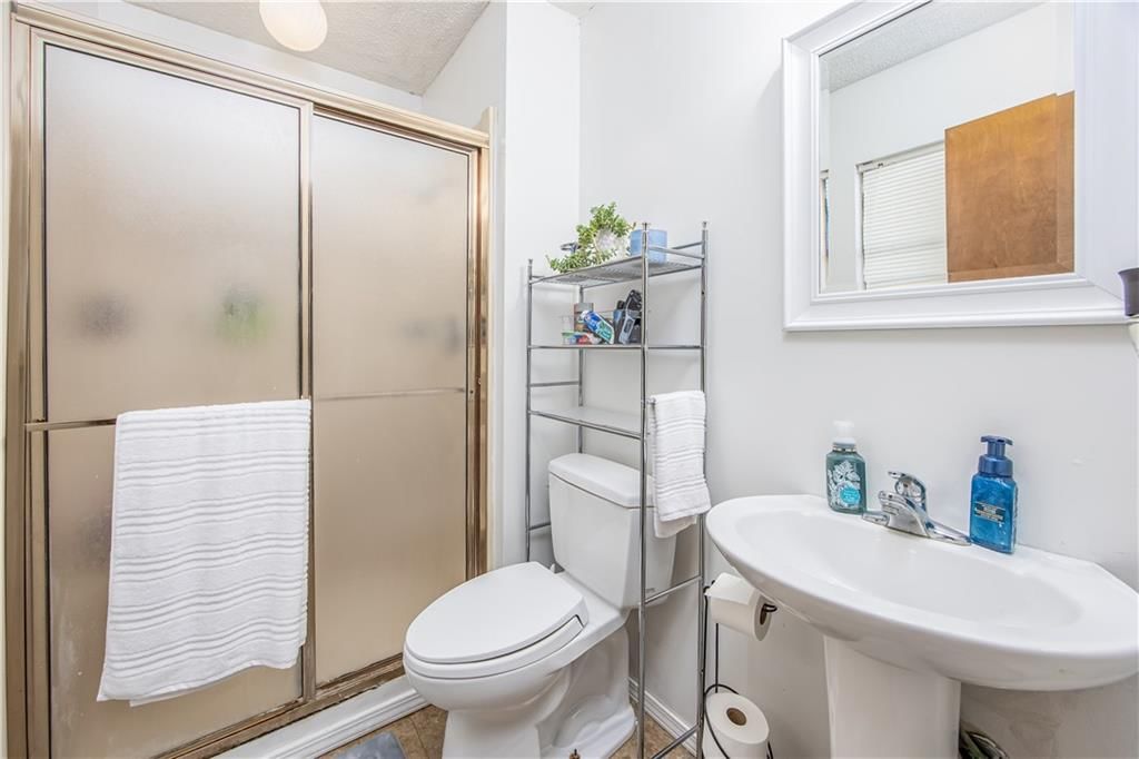 427 Catalpa Street — photo 13