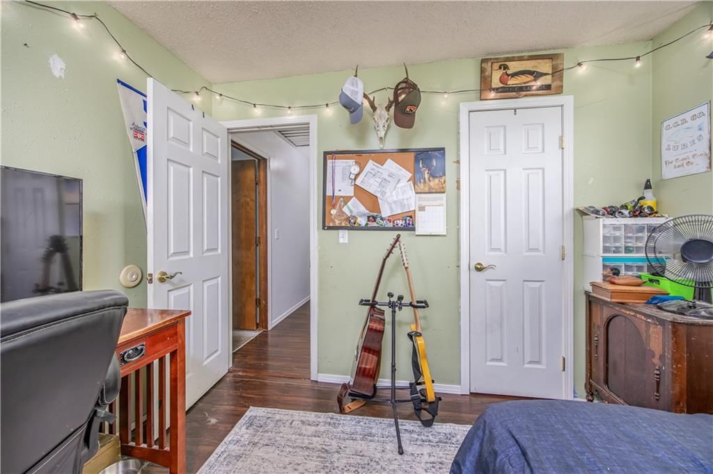 427 Catalpa Street — photo 15