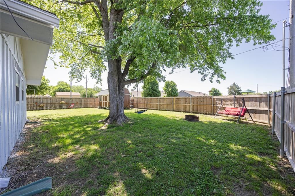 427 Catalpa Street — photo 23