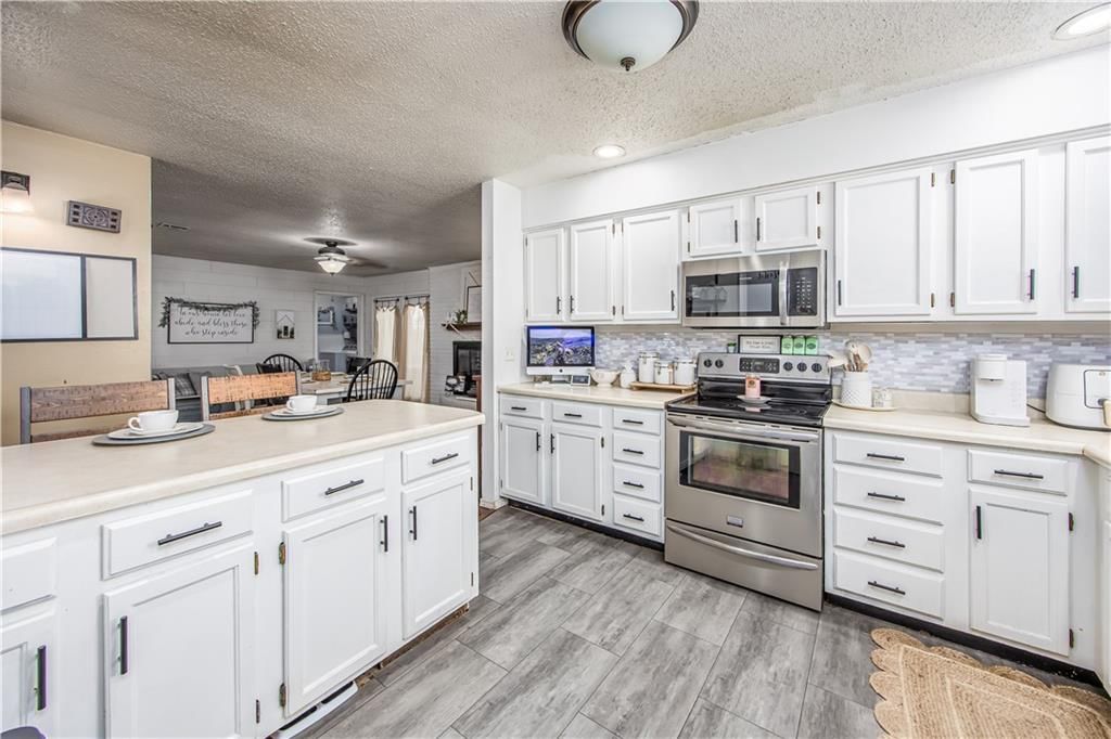 427 Catalpa Street — photo 7