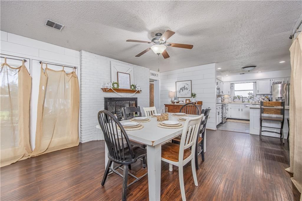 427 Catalpa Street — photo 10