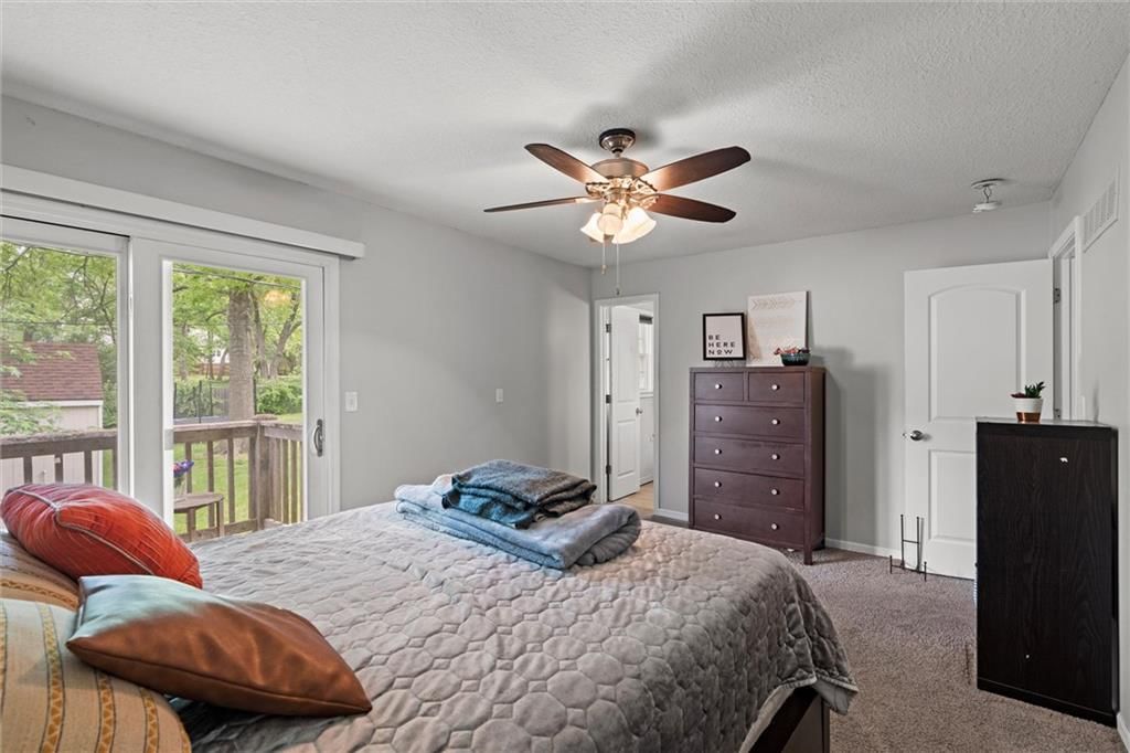 1010 W 27th Street — photo 18