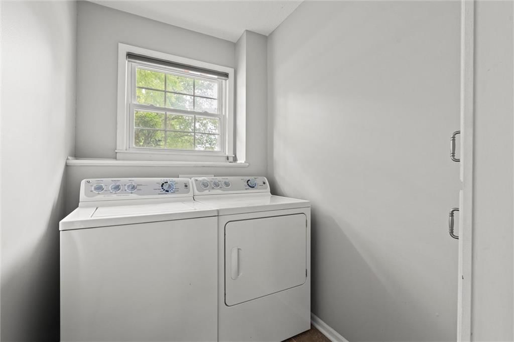 1010 W 27th Street — photo 31