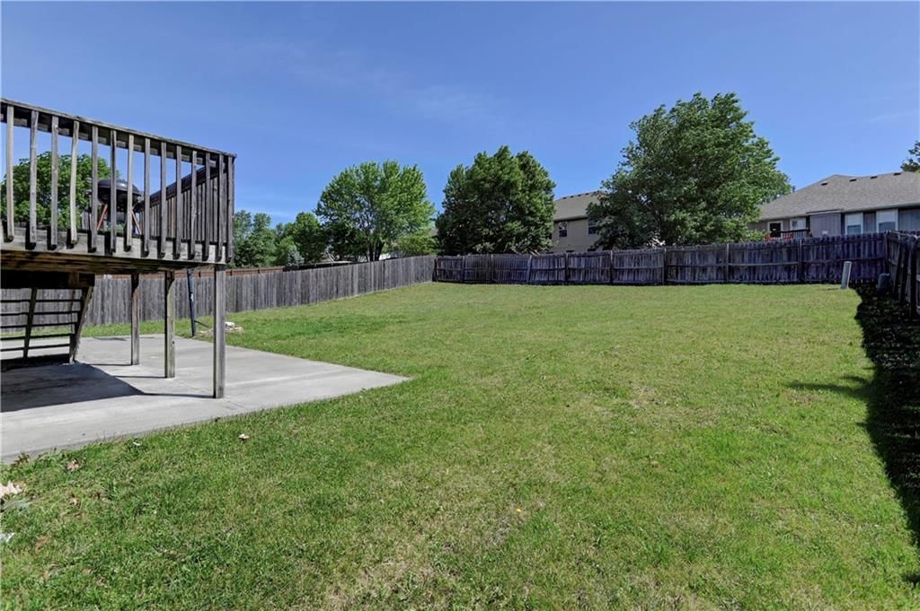 1131 N Jones Road — photo 25