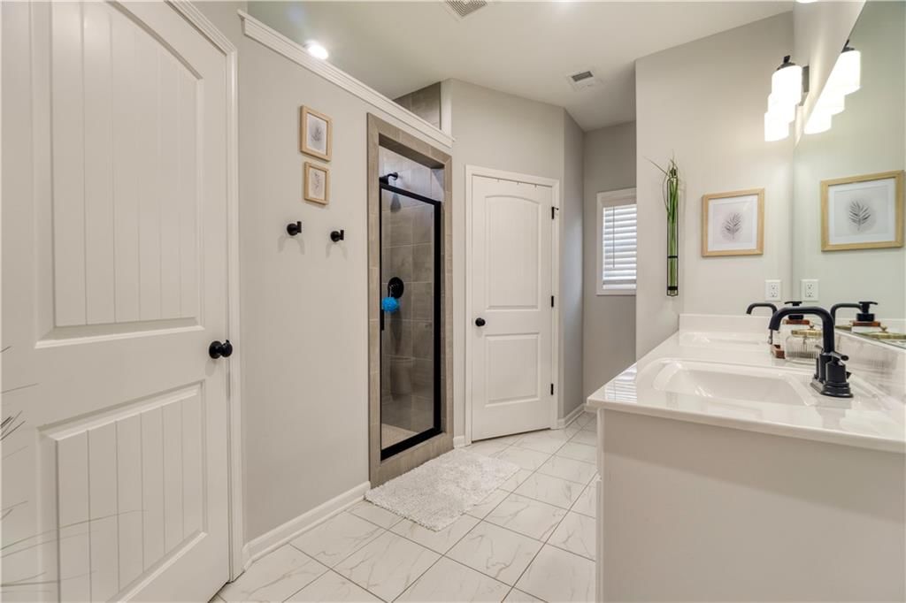 1608 NE Crumley Street — photo 19