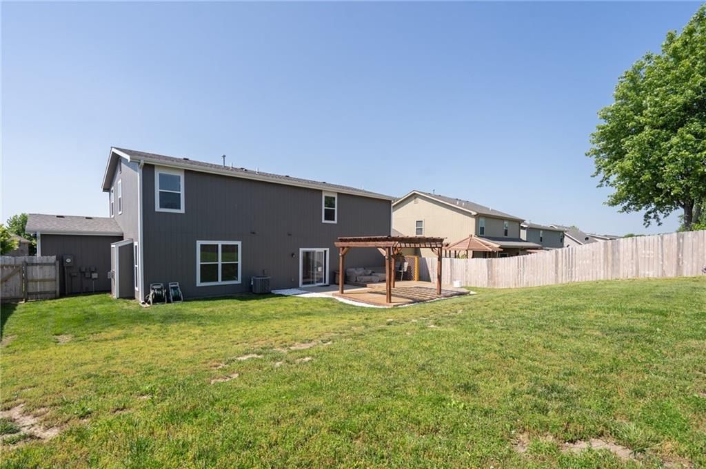 5618 Silverstone Drive — photo 29