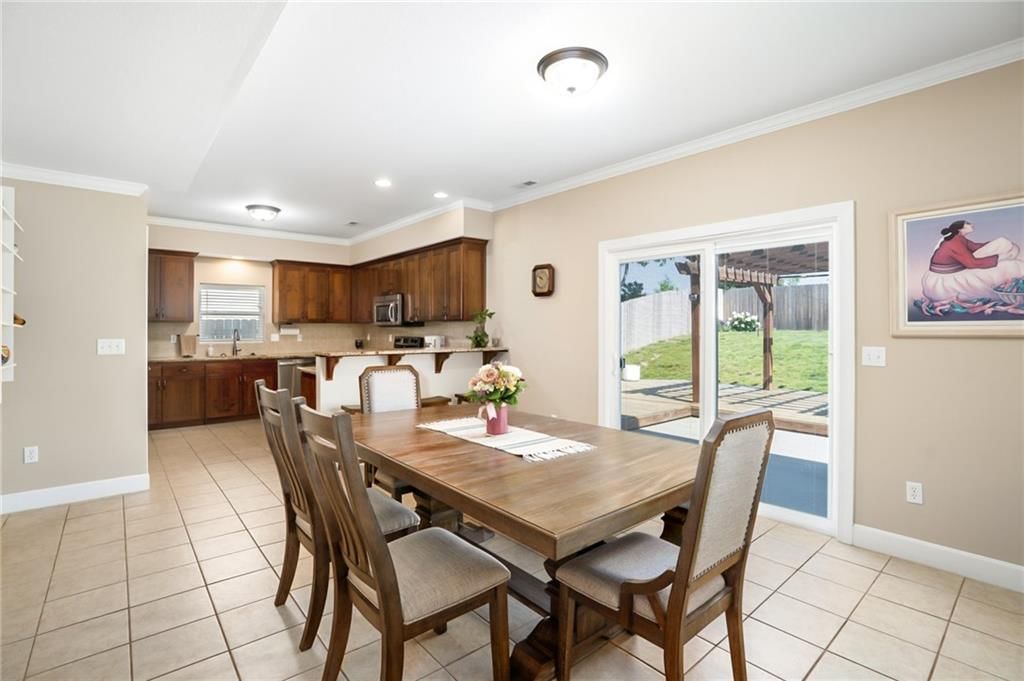 5618 Silverstone Drive — photo 9