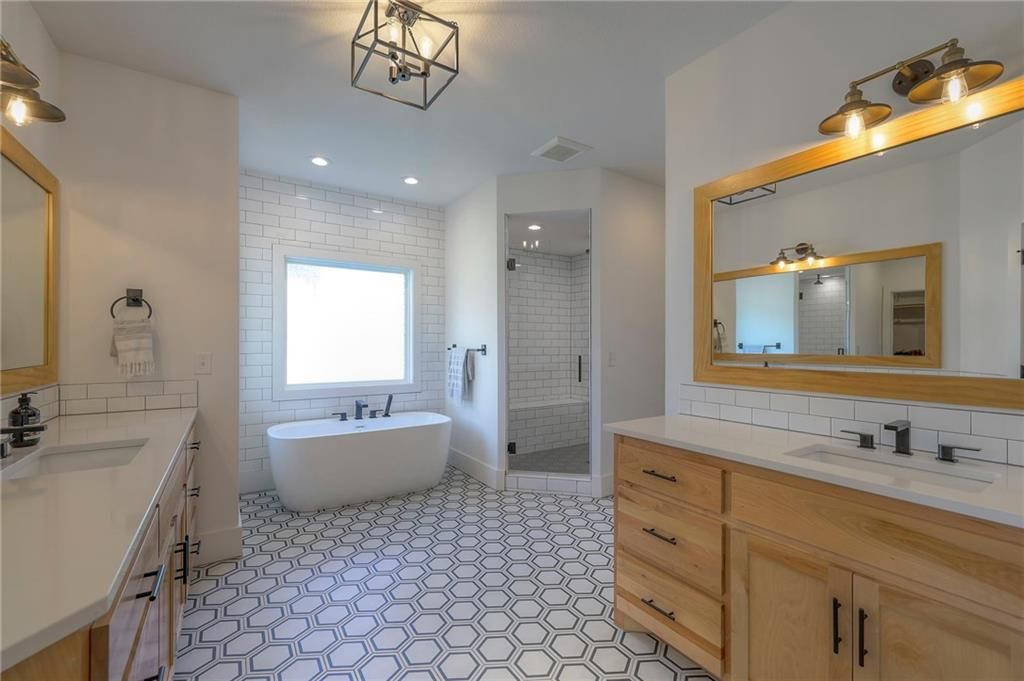 17220 Parkhill Street — photo 19