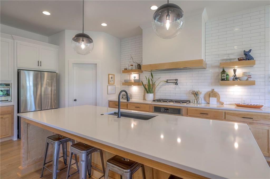 17220 Parkhill Street — photo 8