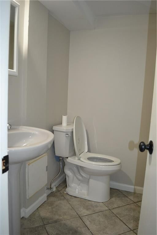 2716 N Walrond Avenue — photo 9