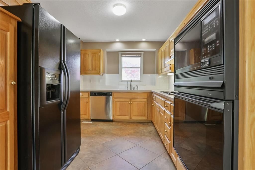 6476 NW Valley Drive — photo 5