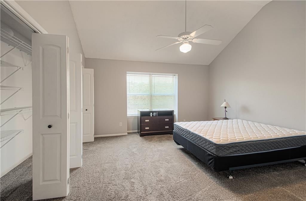 5762 NW Plantation Lane — photo 15