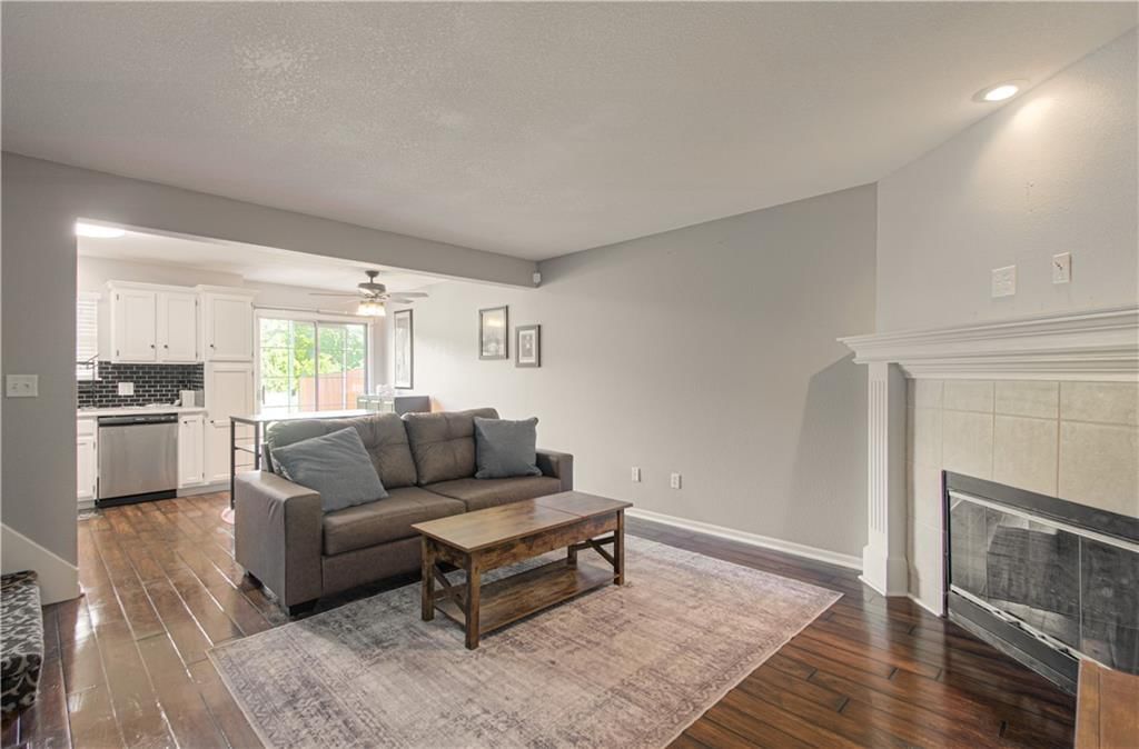 5762 NW Plantation Lane — photo 7