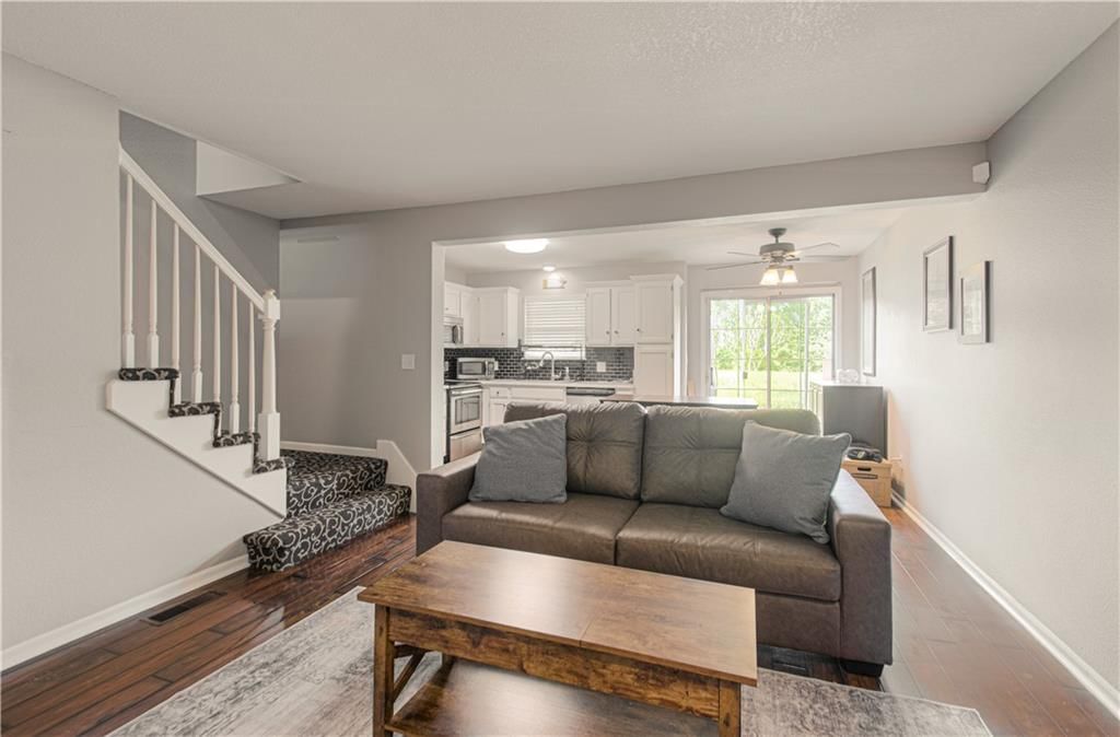 5762 NW Plantation Lane — photo 8