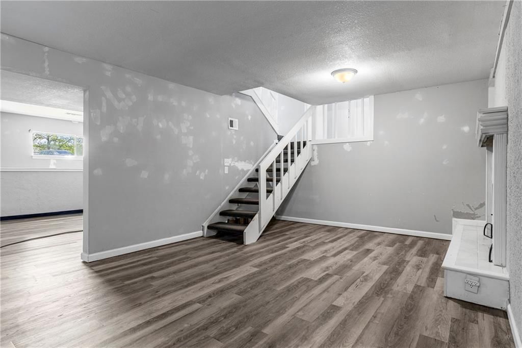 13330 Waverly Road — photo 43