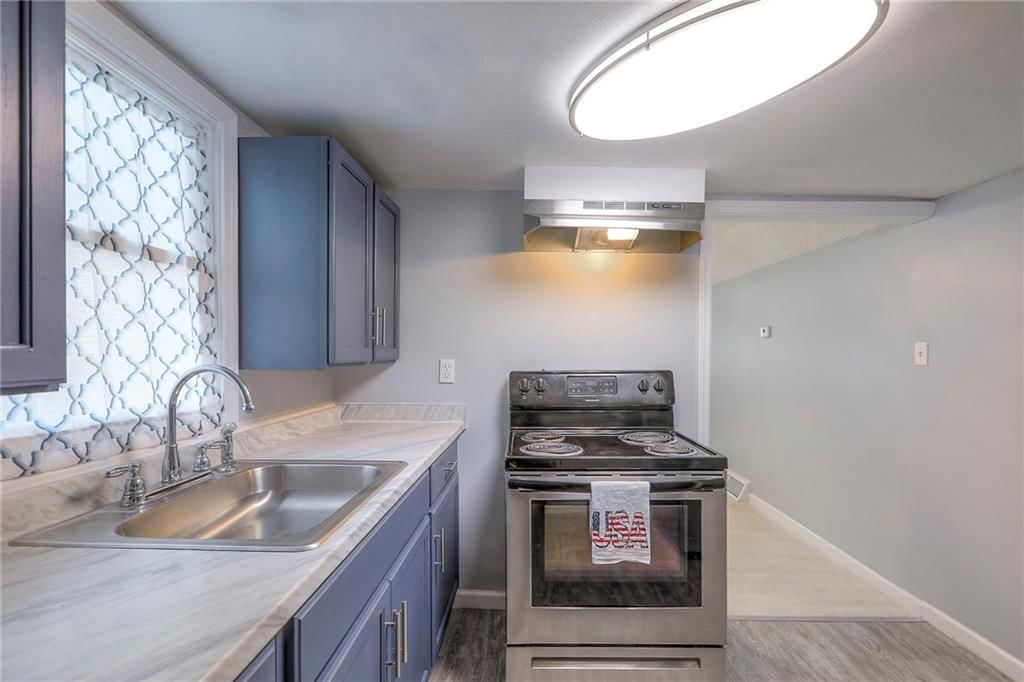 1003 Pinkston Street — photo 12
