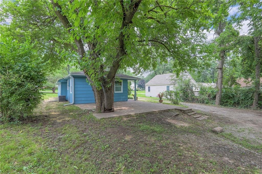 1003 Pinkston Street — photo 23