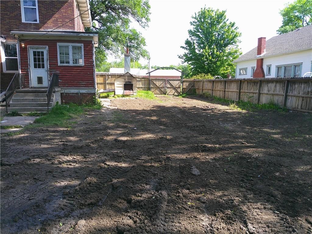 1107 Central Street — photo 11