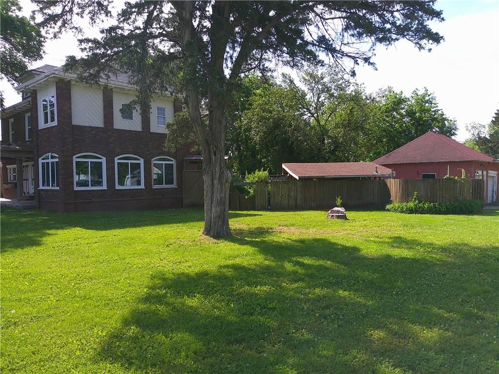 1107 Central Street — photo 5