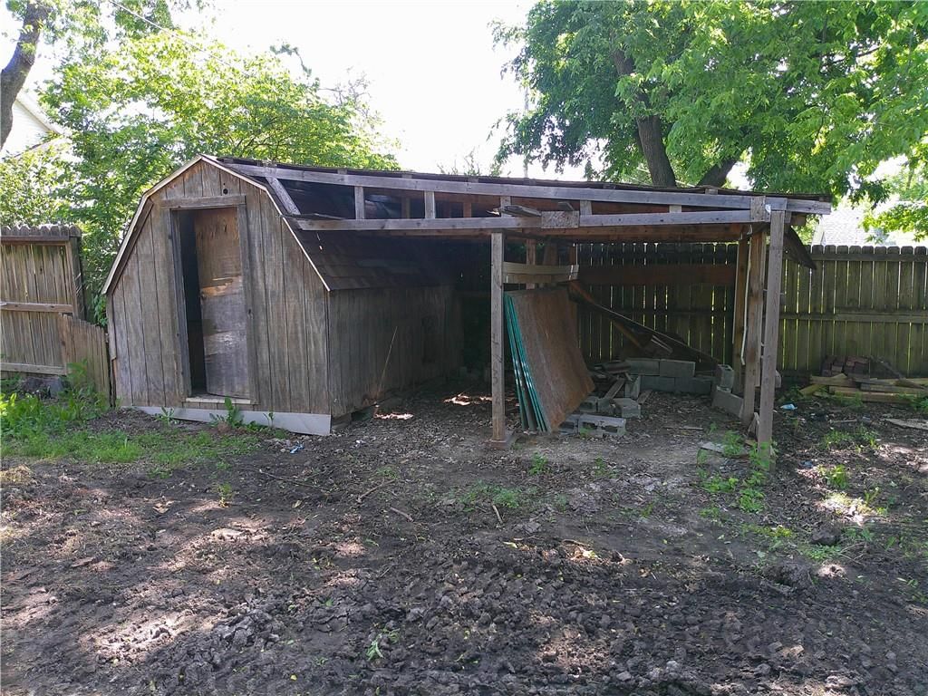 1107 Central Street — photo 57