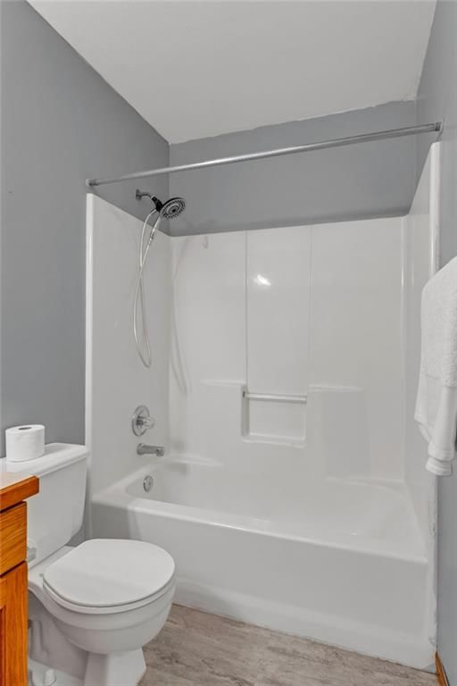 2516 Crestline Court — photo 23