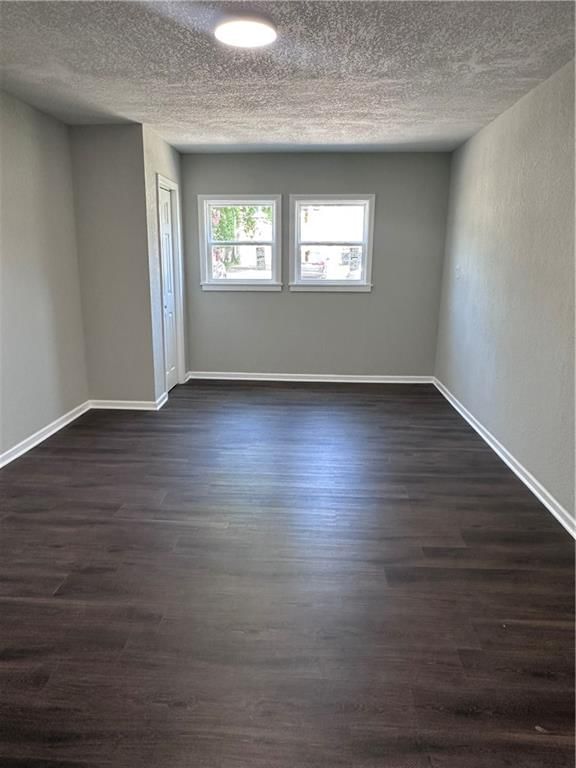 8113 & 8115 E 100th Terrace Court — photo 3