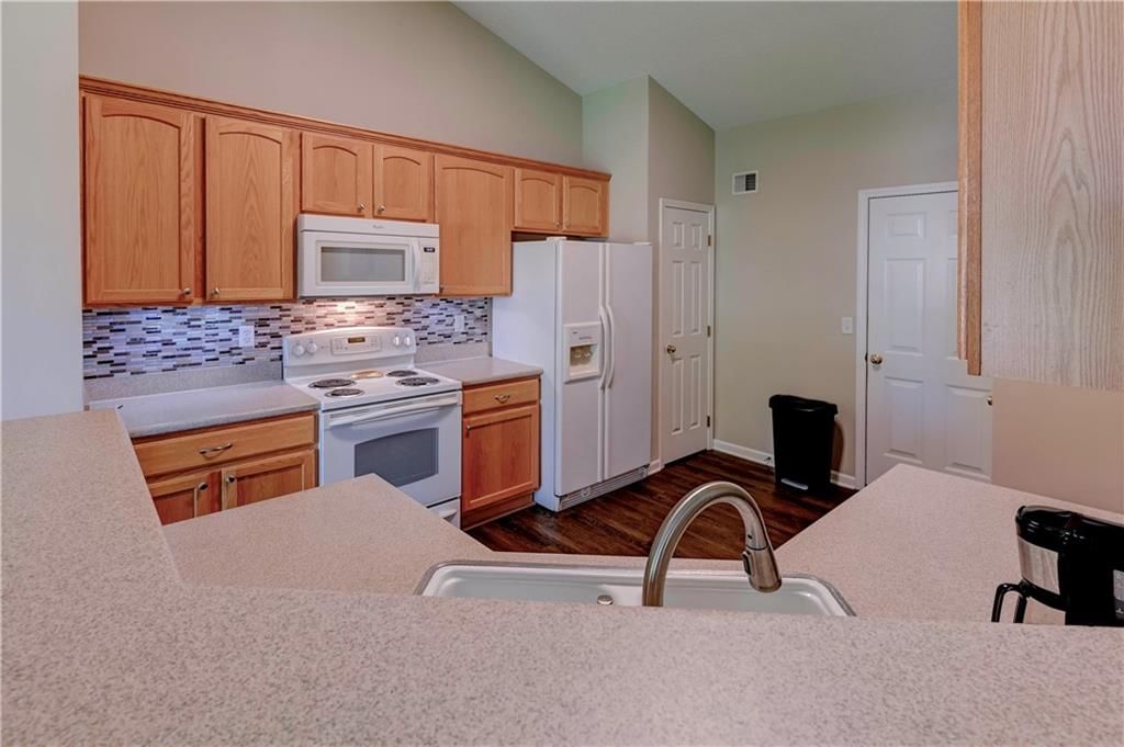 430 S Indian Wells Drive — photo 8